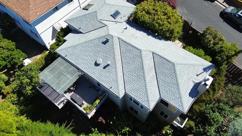 gray roof 3 tier